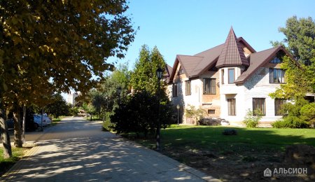Дом 480 м. кв., 5 км. от центра Краснодара.